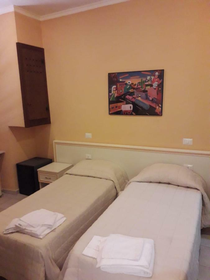 La Tenuta Di Bacco Hotel Colleferro Bagian luar foto