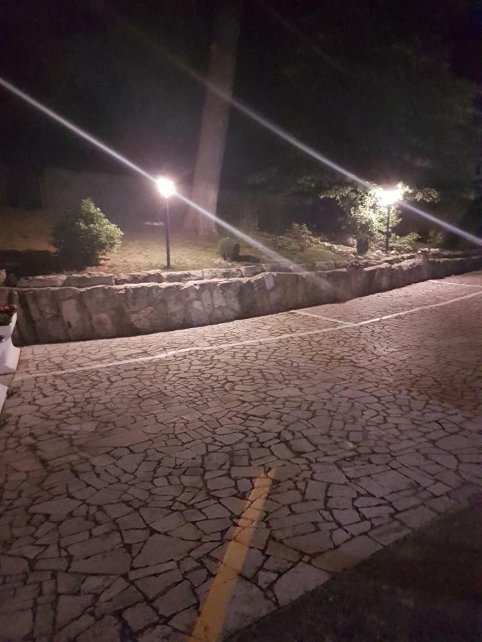 La Tenuta Di Bacco Hotel Colleferro Bagian luar foto