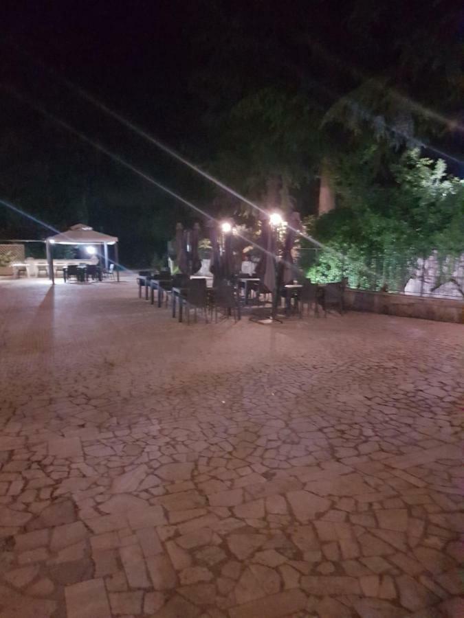 La Tenuta Di Bacco Hotel Colleferro Bagian luar foto